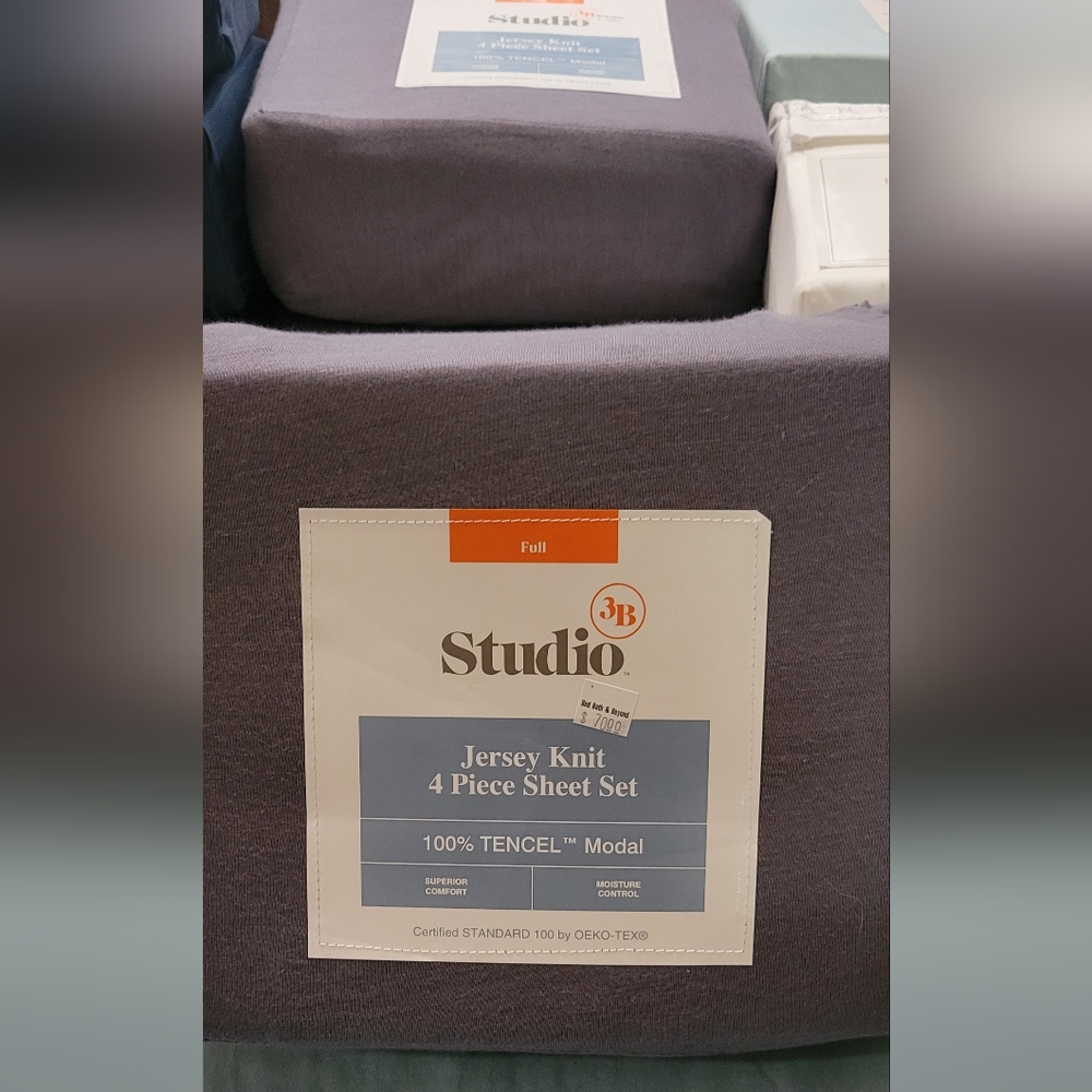 Studio 3B- (FULL)Jersey Knit 4 Piece Sheet Set NEW - Picture 3 of 3
